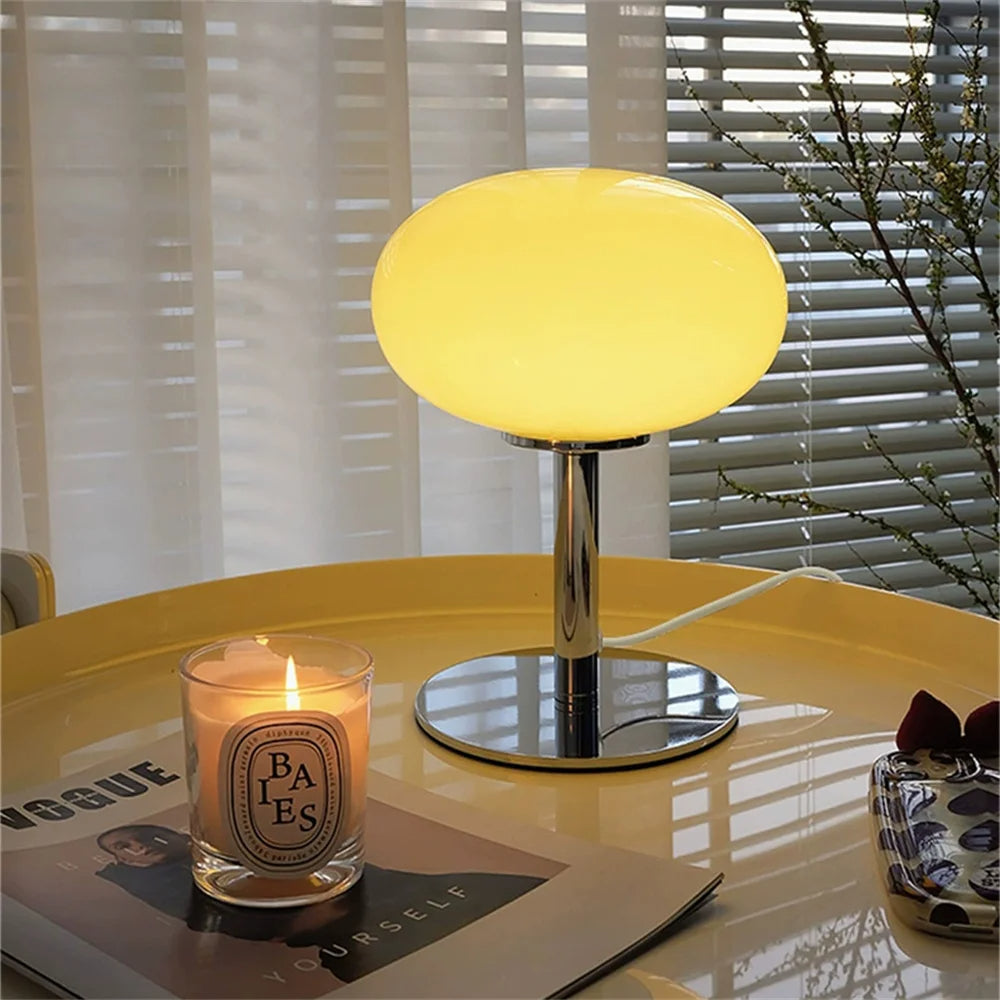 Lollipop Bauhaus Tischleuchte | Stilvolle & Kabellose Ikone