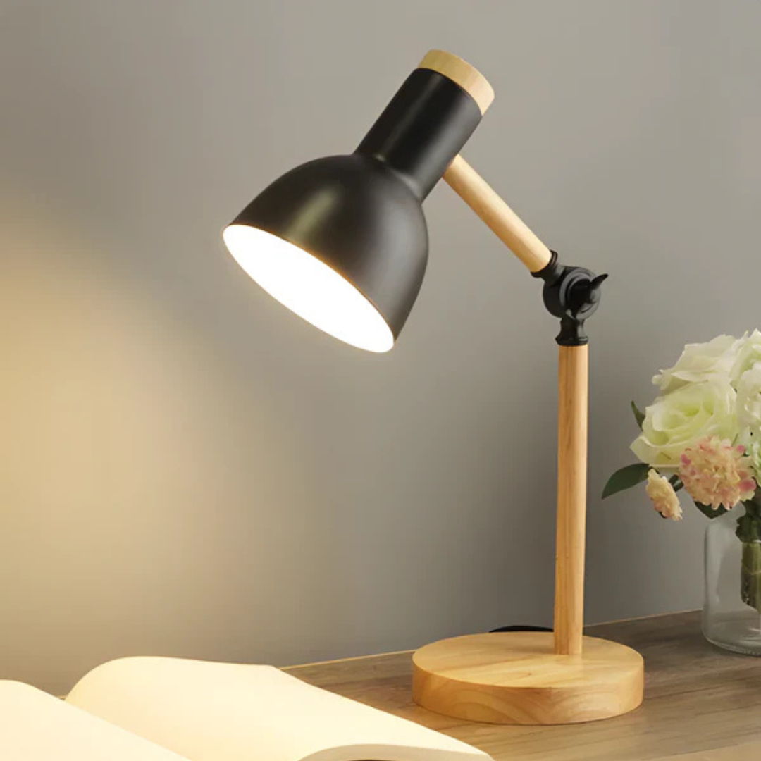 Nordico | Schwenkbare Tischlampe