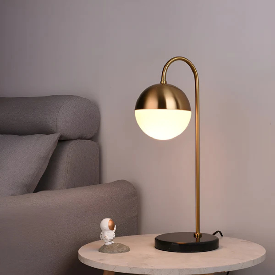 Electra LED Tischleuchte | Modernes Wohnen