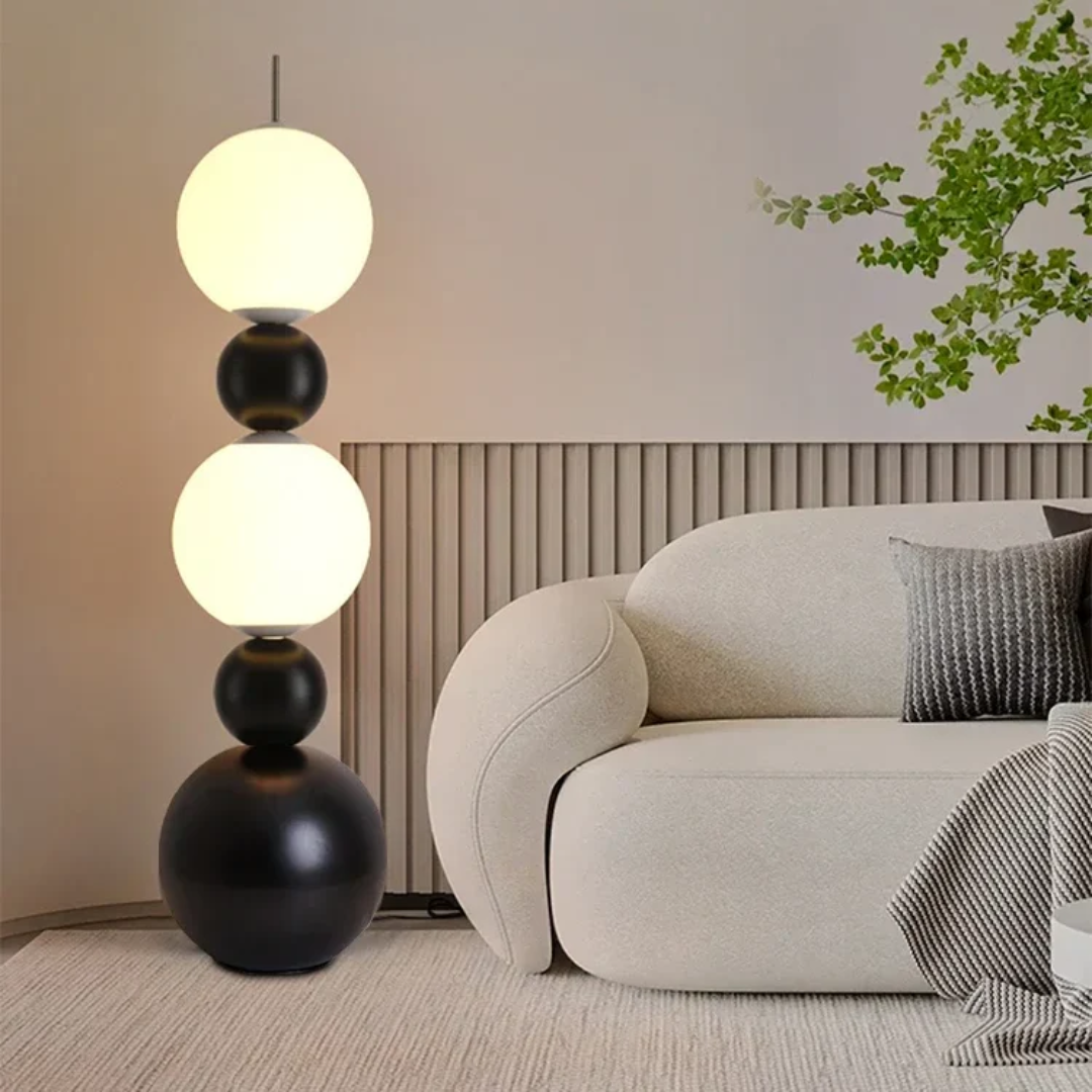 Orviana | Stehleuchte im Kugel-Design