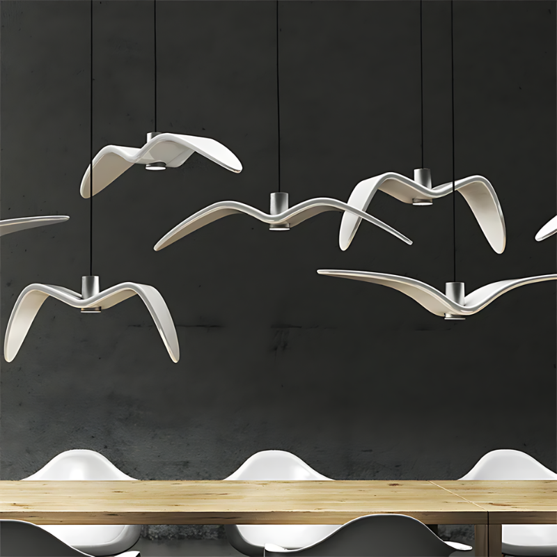 Skyra | Pendelleuchte im Flügeldesign