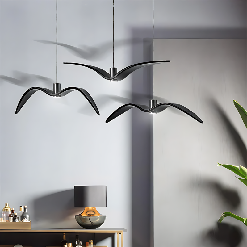 Skyra | Pendelleuchte im Flügeldesign