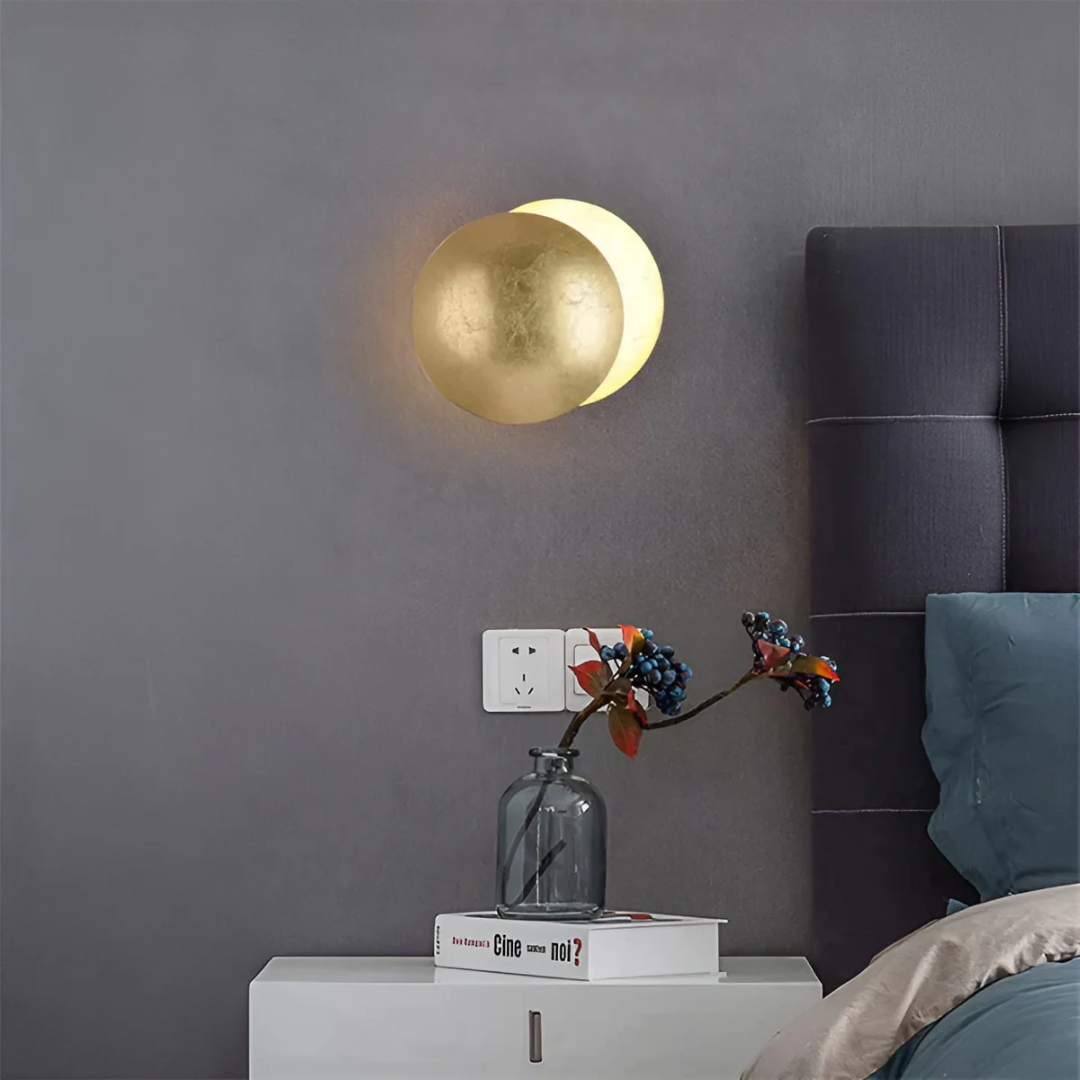 Runde LED Wandleuchte | Mond Eclipse im Schatten Design