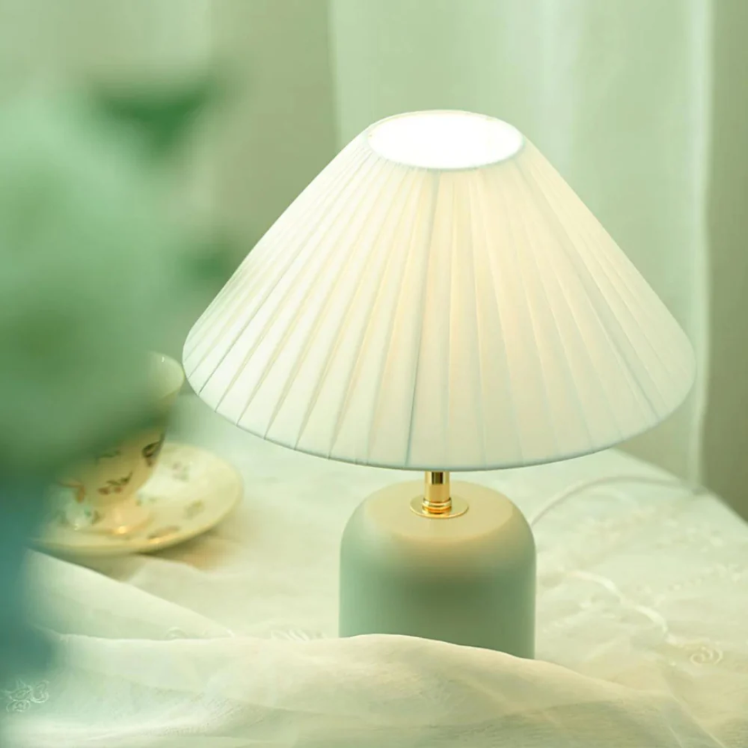 Nordora | Skandinavische Tischlampe