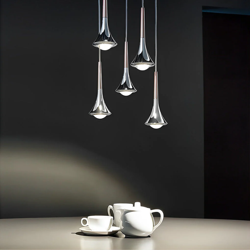 Floriva | Pendelleuchte im Trompeten-Design