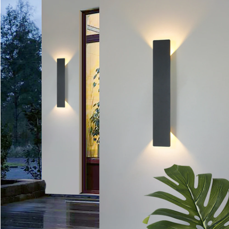 Ardent | Moderne Vertikale LED-Wandleuchte