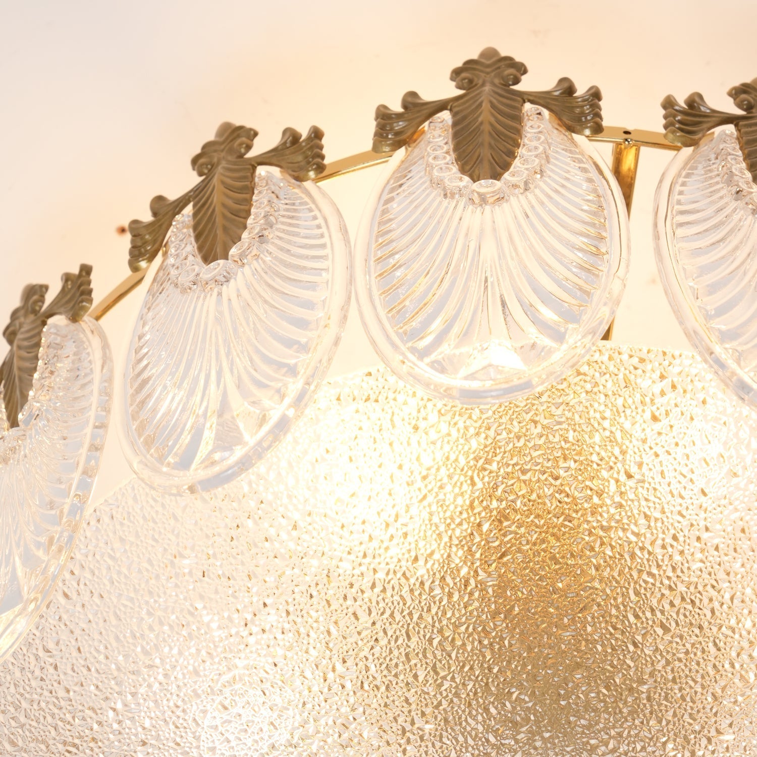 Velmira – LED Deckenlampe mit Glasornamenten