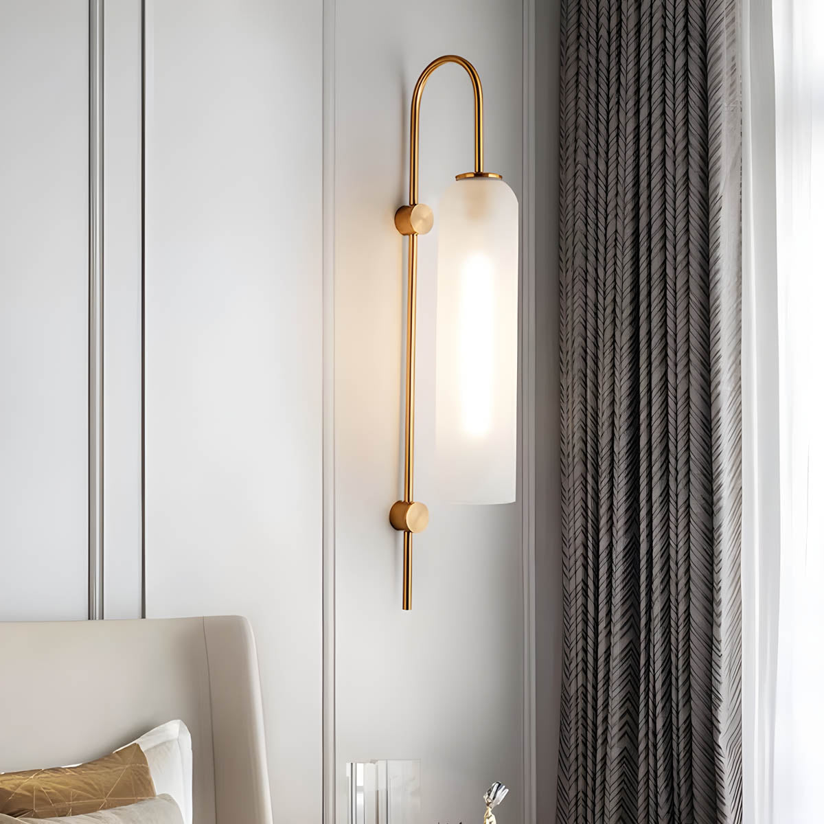 Evelor | Zylinder Wandleuchte mit Glasdesign