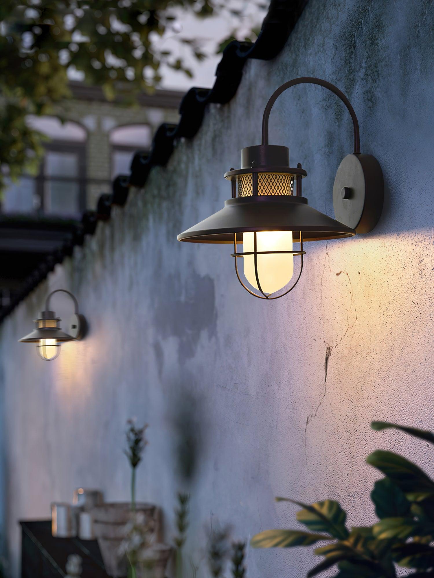Kastell | LED-Außenwandleuchte im Industriestil