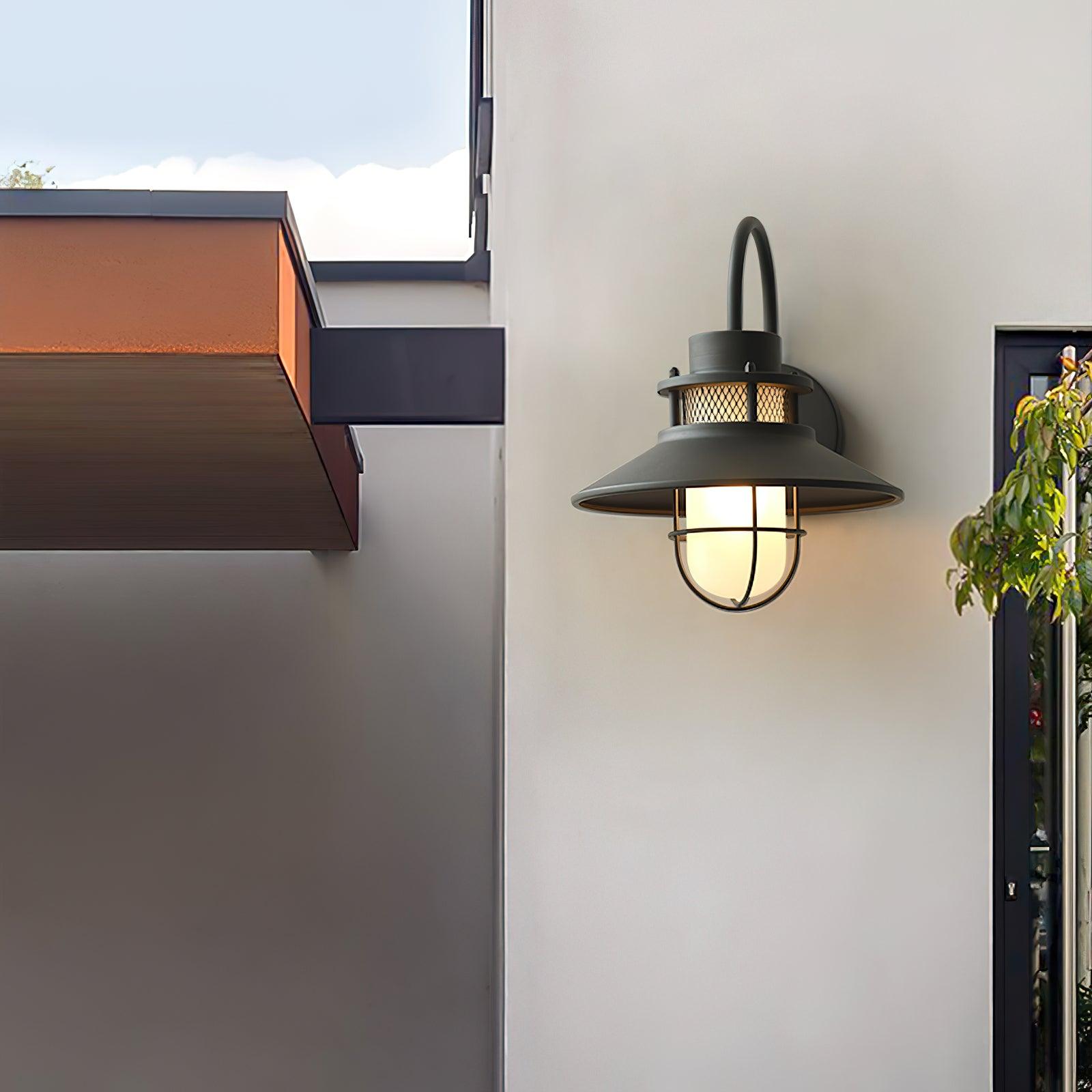 Kastell | LED-Außenwandleuchte im Industriestil