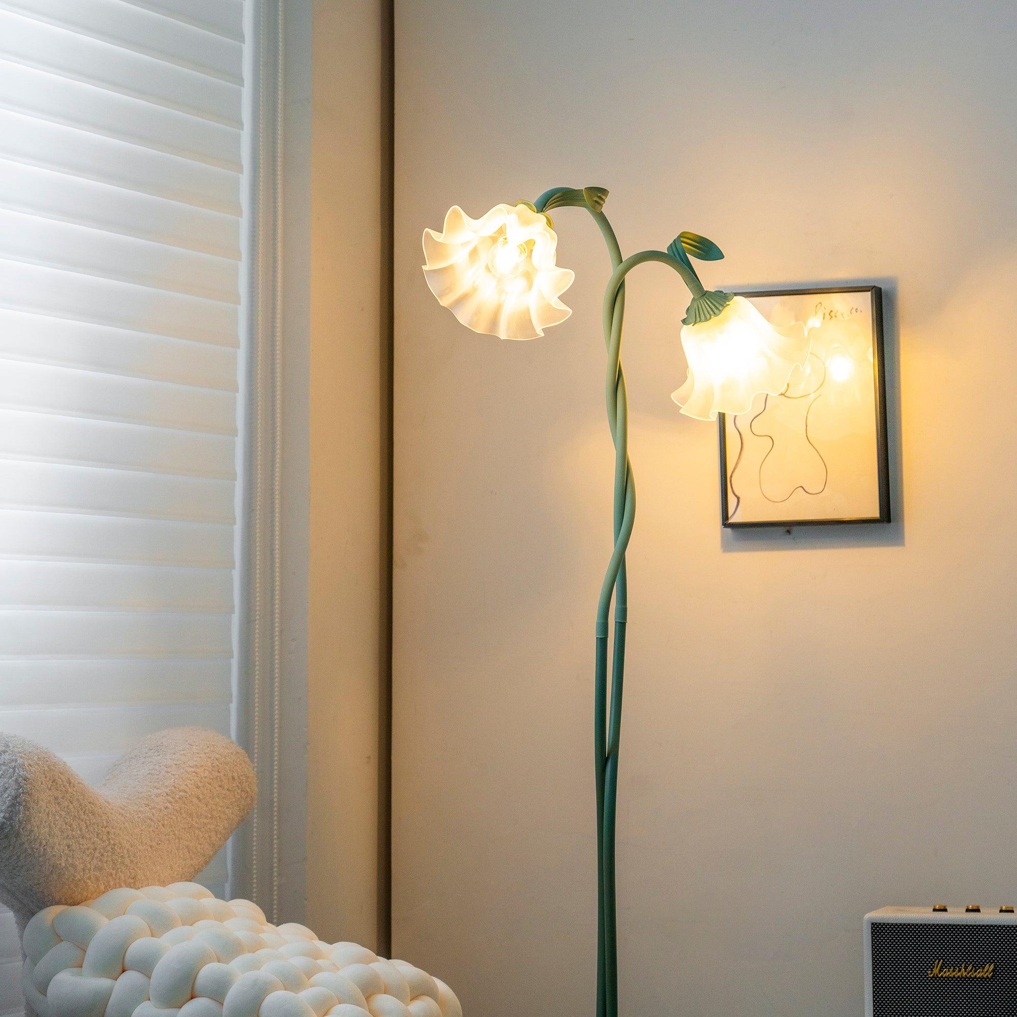 Bloomora | Blühende Design-Stehlampe