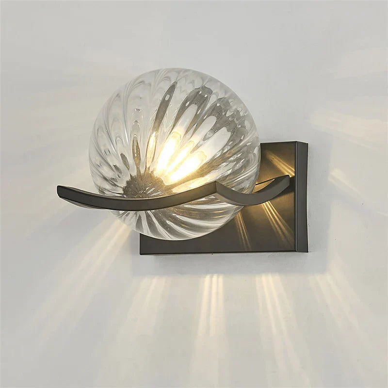 Lorvian | Glas Kugel Wandleuchte