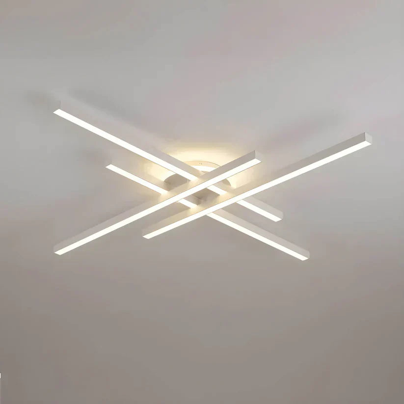 Kaelen | Kreuzbalken Deckenleuchte mit LED-Linien