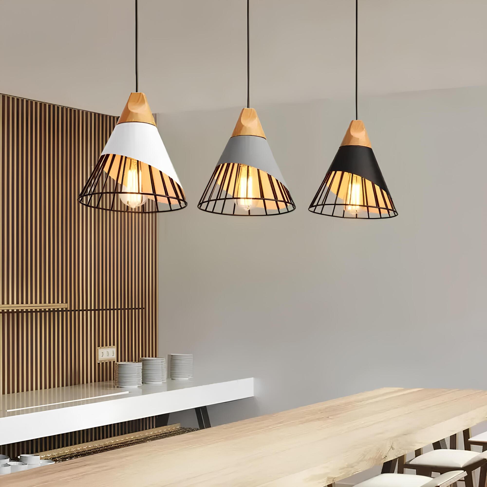 Melora | Pendelleuchte im Holz-Metalldesign