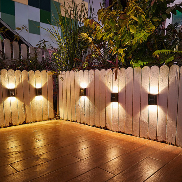 Solar LED Wandleuchten | Kabellose Außenbeleuchtung für Garten & Terrasse