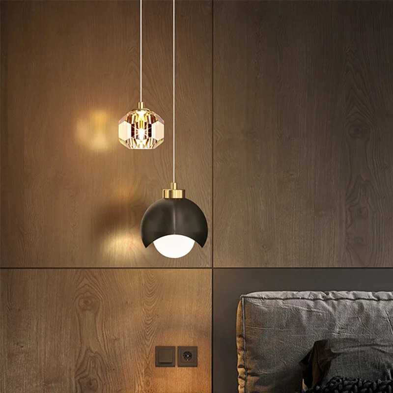 Ceyra | Pendelleuchte im Kristall-Halbkugel-Design