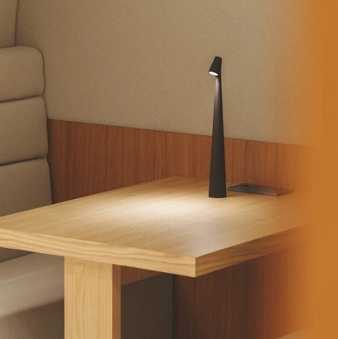 Luminavista | Tragbare LED-Tischleuchte mit Dimmerfunktion