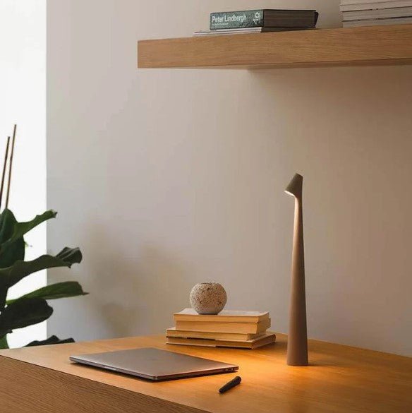 Luminavista | Tragbare LED-Tischleuchte mit Dimmerfunktion