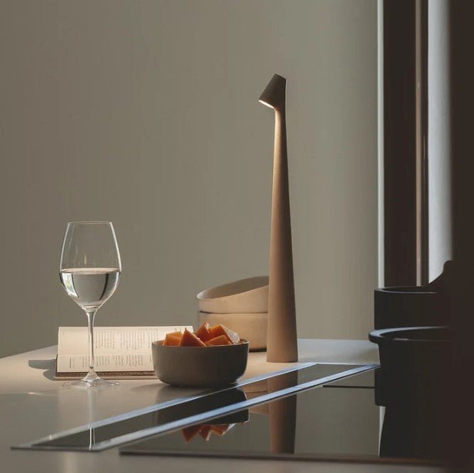 Luminavista | Tragbare LED-Tischleuchte mit Dimmerfunktion