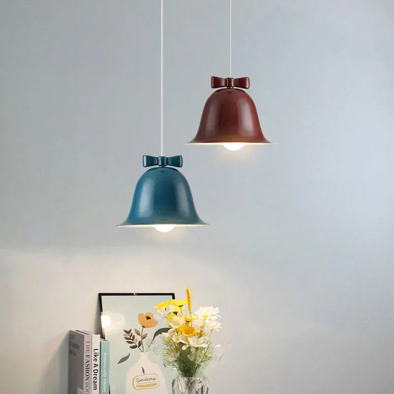 Bellora | Pendelleuchte im Glockendesign mit Schleife