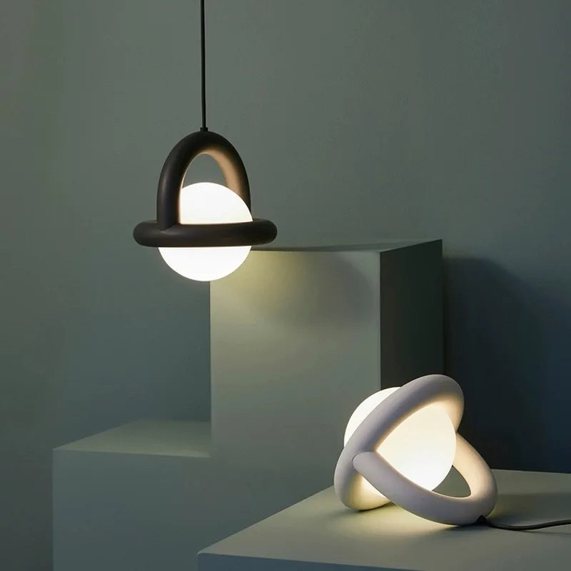 Lunira | Pendelleuchte im Kugelring-Design