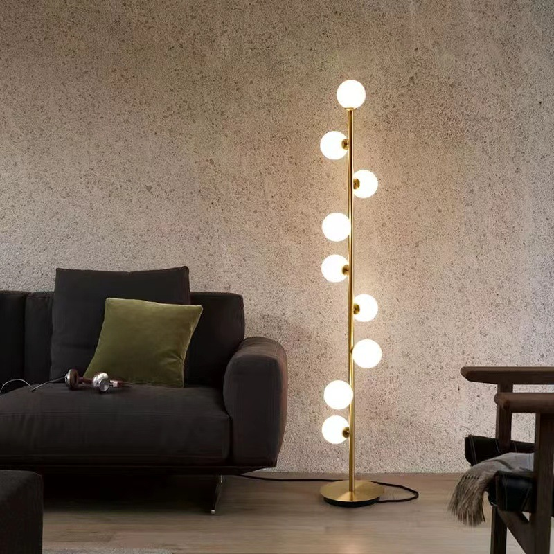 Celestina | Designer Stehlampe mit Kugellicht