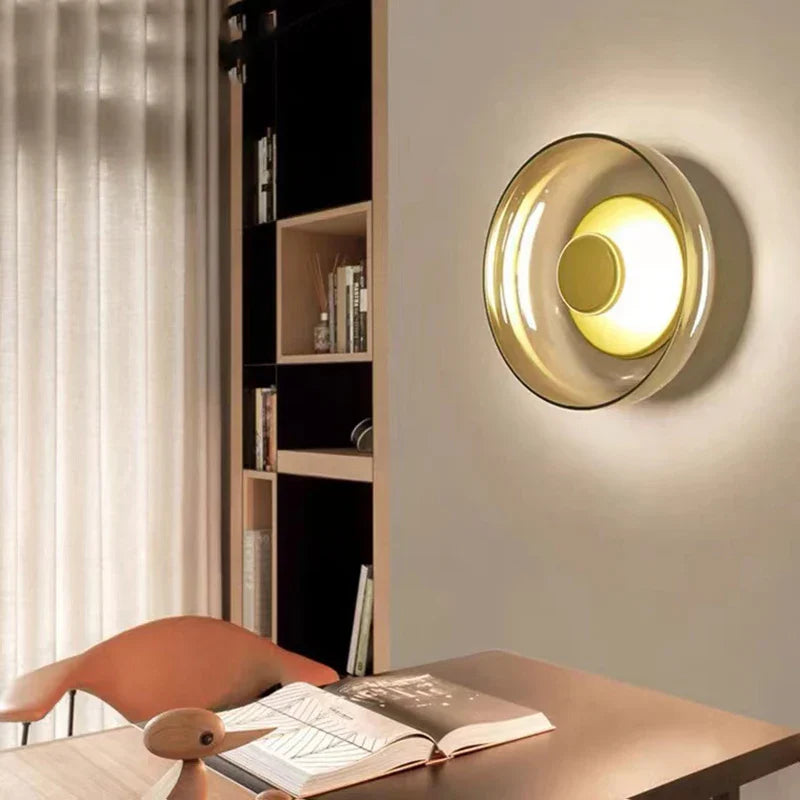 Solviera | Wandlampe mit Rundglas-Design