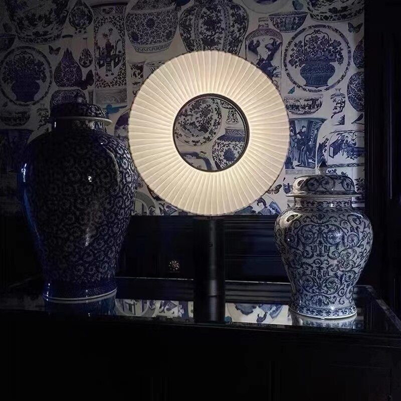 Solara | Moderne LED Tischlampe Solar