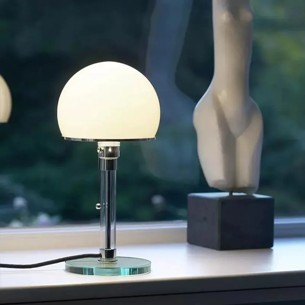 Orvella | Glas Tischlampe mit Opalglas-Schirm