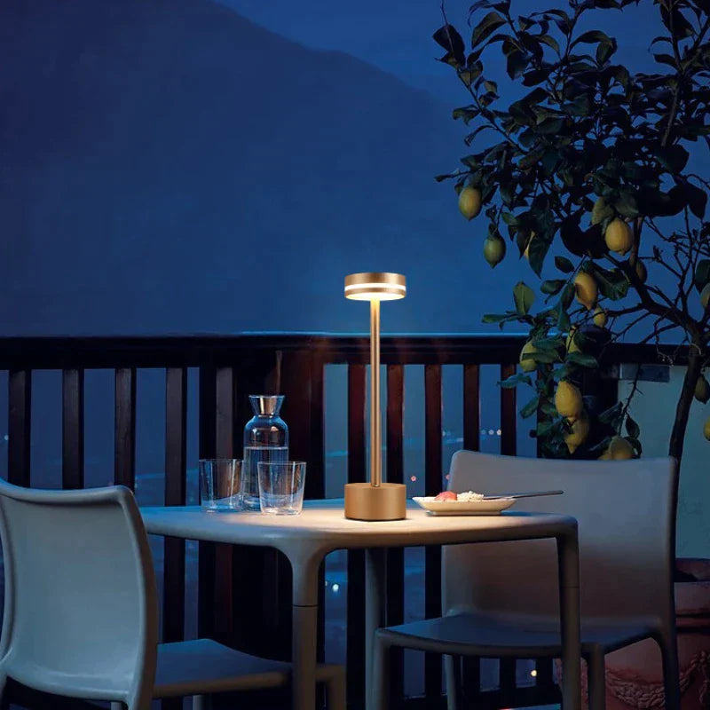 Vialis | Elegante LED-Tischleuchte
