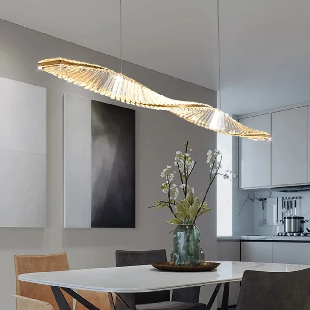 Velmira | LED Hängeleuchte mit Goldrahmen