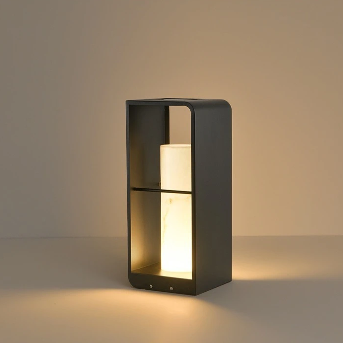 Lumiframe | Moderne LED-Außenstehleuchte