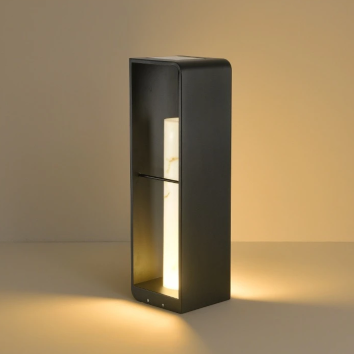 Lumiframe | Moderne LED-Außenstehleuchte
