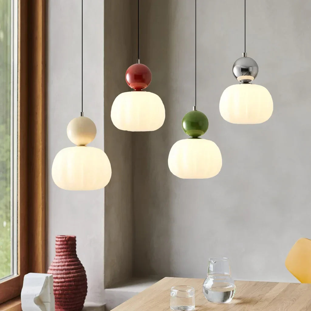 Lunero | Glas-Pendelleuchte mit Farbakzenten