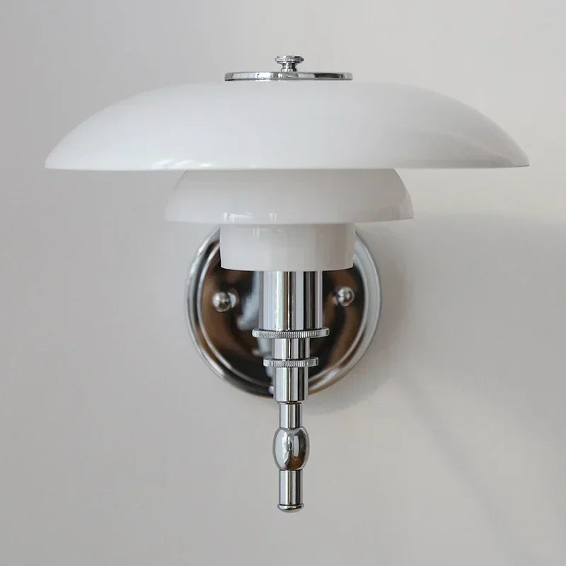 Norvia – Retro LED Wandlampe mit Glasschirm