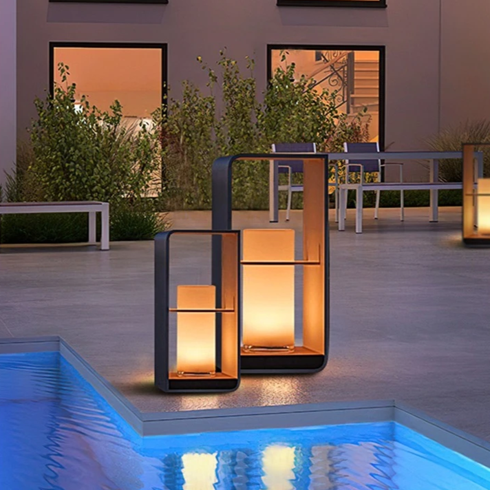 Lumiframe | Moderne LED-Außenstehleuchte
