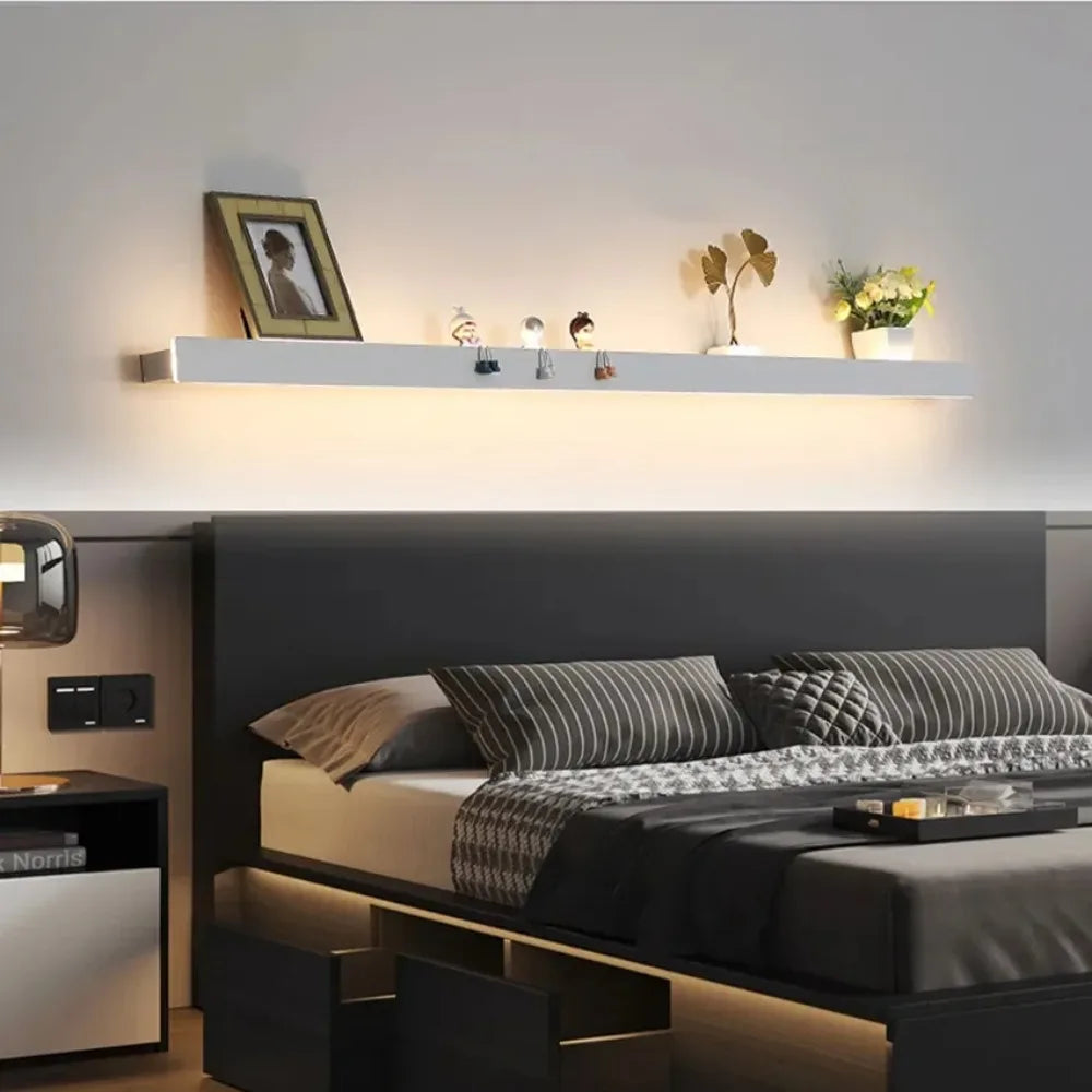 Orvian – Moderne Wandlampe mit Stauraum