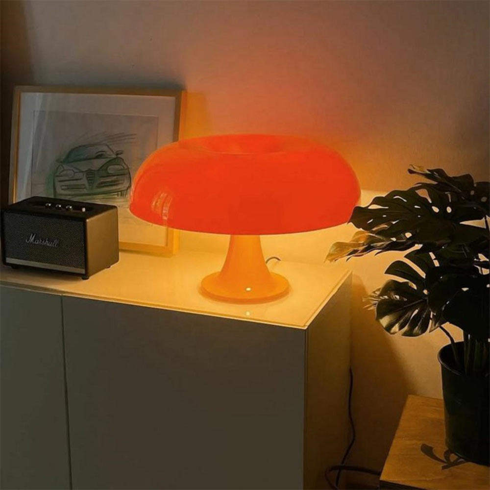 Nordic Mushroom | Minimalistische Tischlampe im Nesso-Stil