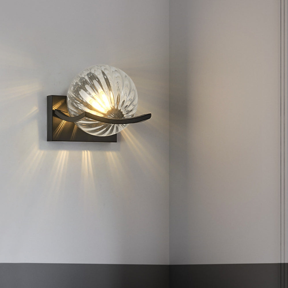 Lorvian | Glas Kugel Wandleuchte