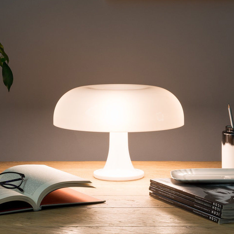 Nordic Mushroom | Minimalistische Tischlampe im Nesso-Stil
