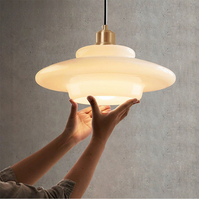 Orvella |  Glas-Pendelleuchte im Art-Déco-Stil