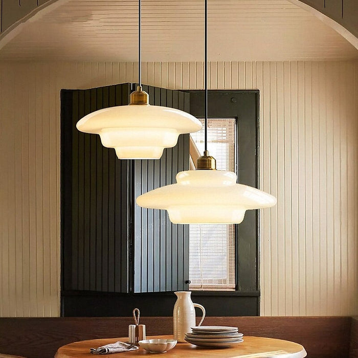 Orvella |  Glas-Pendelleuchte im Art-Déco-Stil