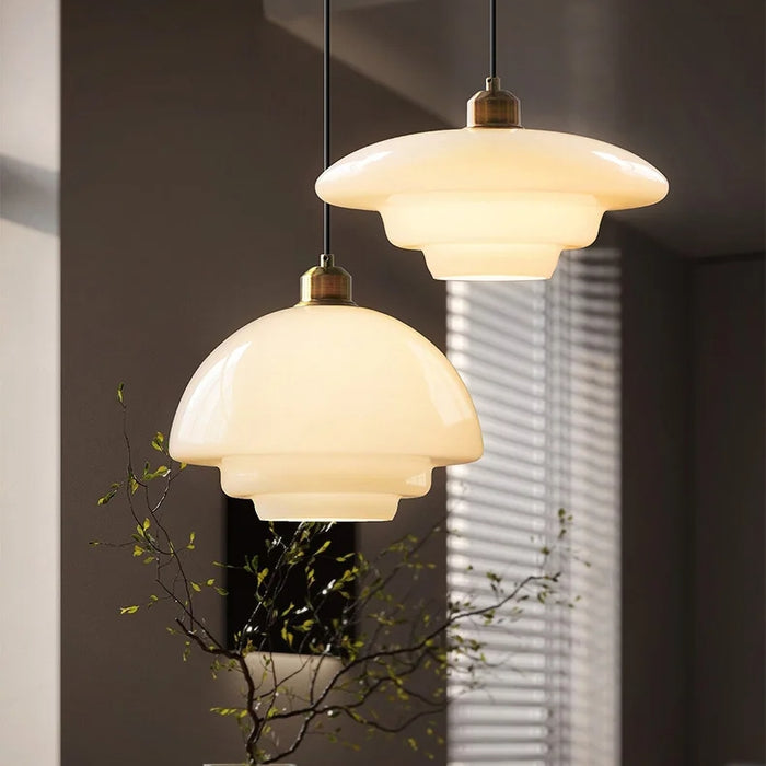 Orvella |  Glas-Pendelleuchte im Art-Déco-Stil