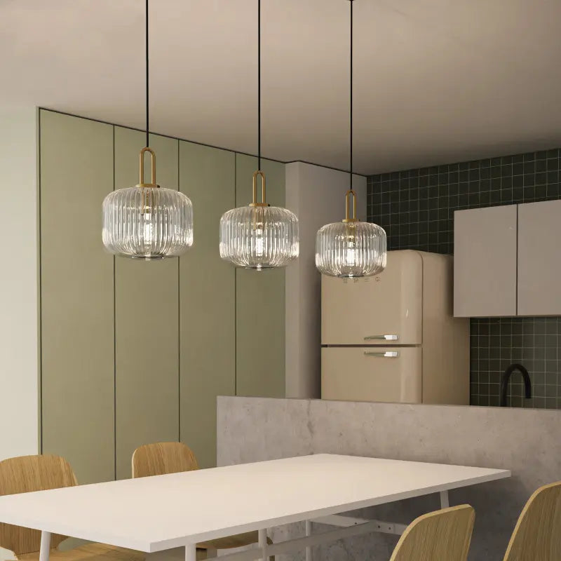 Clarena | Pendelleuchte im Riffelglas-Design