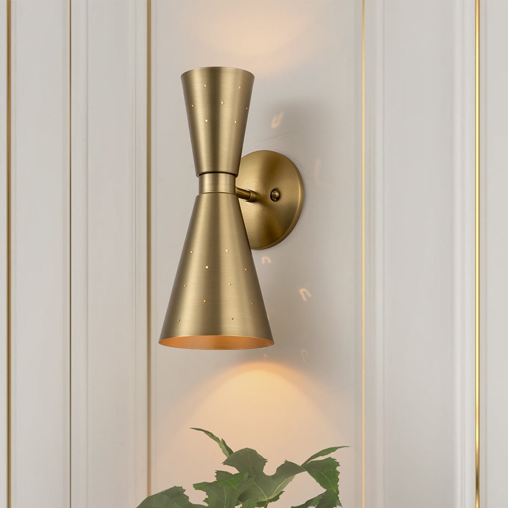 Brassica | Wandleuchte im Doppelkonus-Design