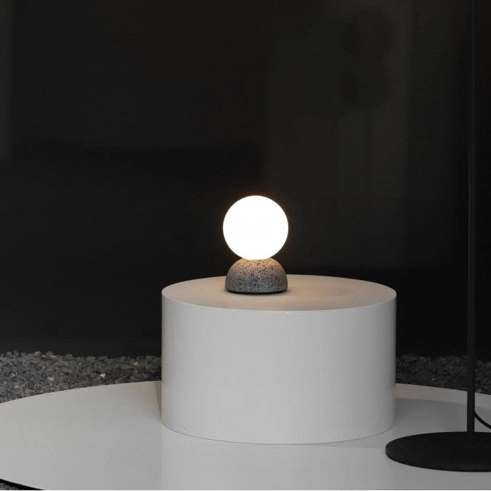Oriva | Minimalistische Kugel Pendelleuchte im Modern Design