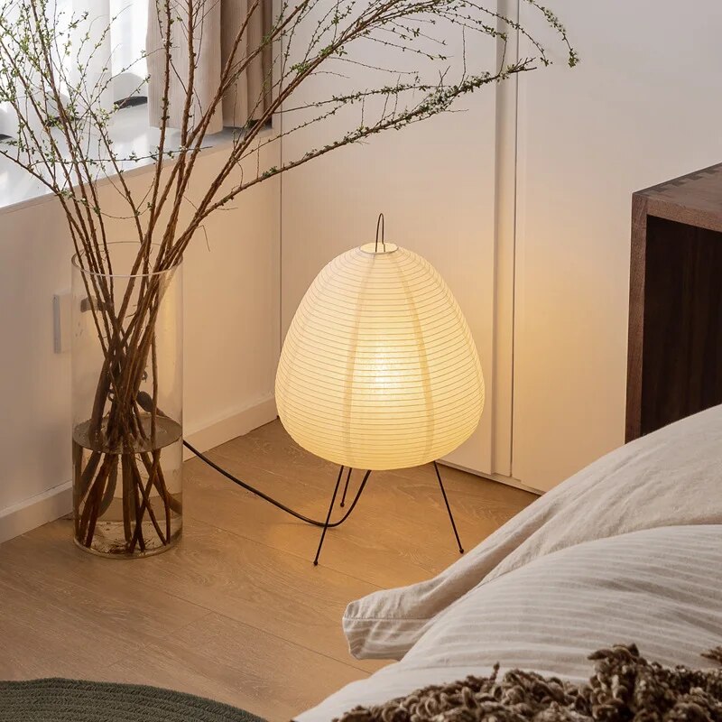 Lumina | Tischleuchte mit Papierlampenschirm