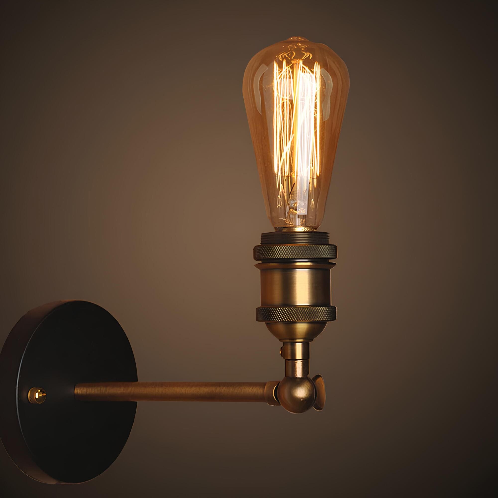 Solva | Wandlampe mit Edison Glühbirnenlook
