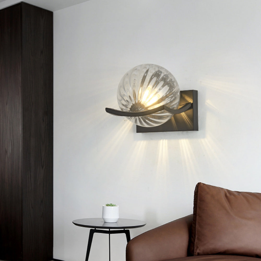 Lorvian | Glas Kugel Wandleuchte