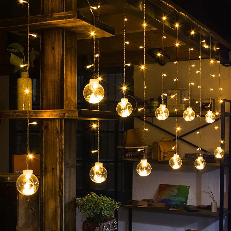 Gloriva | LED Lichterkette mit Kugeln